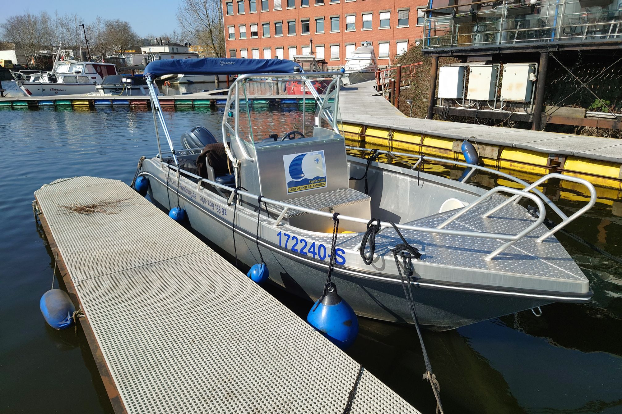 Motorboot für SBF-Praxis Ausbildung